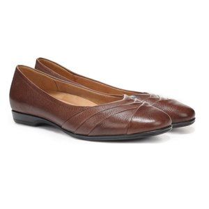 Naturalizer Leather Flats NEW without box size 8